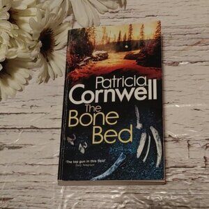 3/$13 The Bone Bed by Patricia Cornwell Adult novel book
